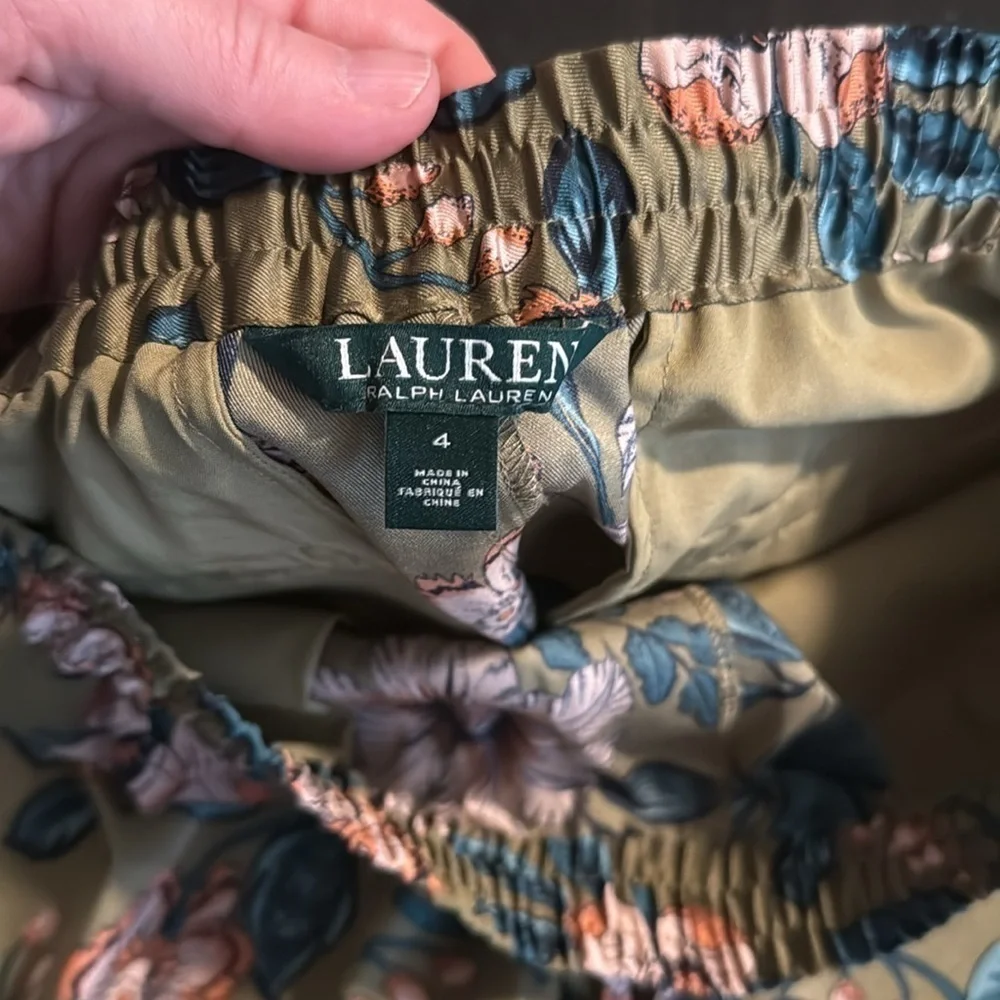 Lauren Ralph Lauren Satiny Floral Pull On Ankle Pant Size 4